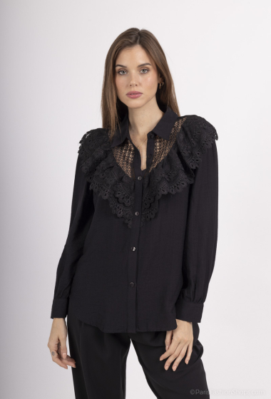 Wholesaler Amy&Clo - Viscose shirt with a ruffled neckline