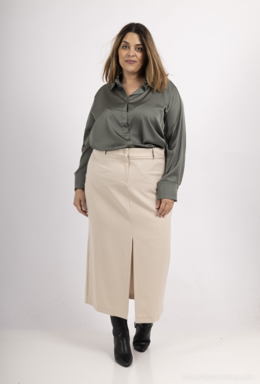 Wholesaler Amy&Clo - PLUS SIZE Midi skirt with slit