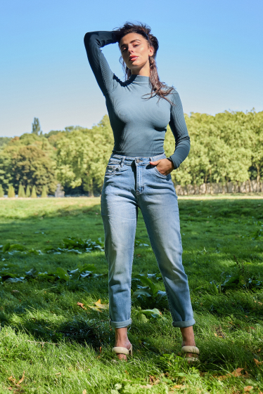 Wholesaler ANA & LUCY - "Jeanne" mom jeans (Cuffed hem) - ANA & LUCY