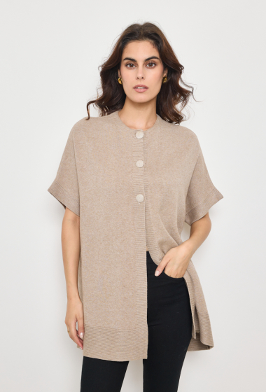 Wholesaler Astra - Sweater cape with 3 buttons