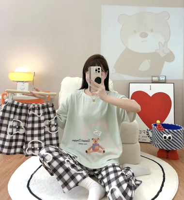 Wholesaler BELLE COM'ELLE - Checkered Bear 3-Piece Pajamas Set