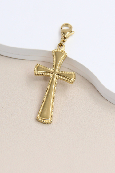 Wholesaler Bellissima - Stainless Steel Pendant with Cross Design