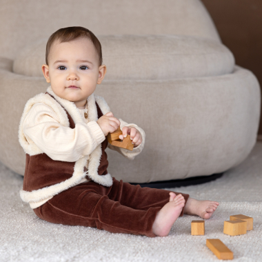 Großhändler BLUE WHITE - BABY-MÄDCHEN-PULLOVER