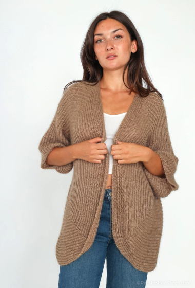 Grossiste Catherine Style - Cardigan à maille doux à manche courte