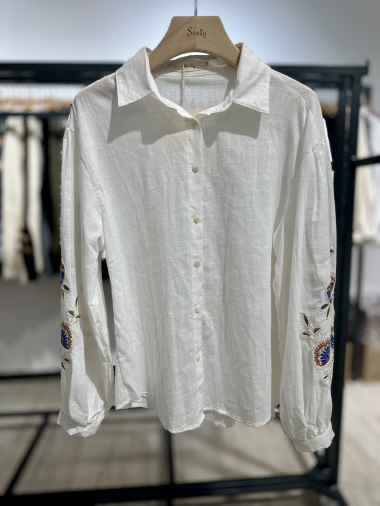 Wholesaler Seelly - Shirt embroidered on the sleeves