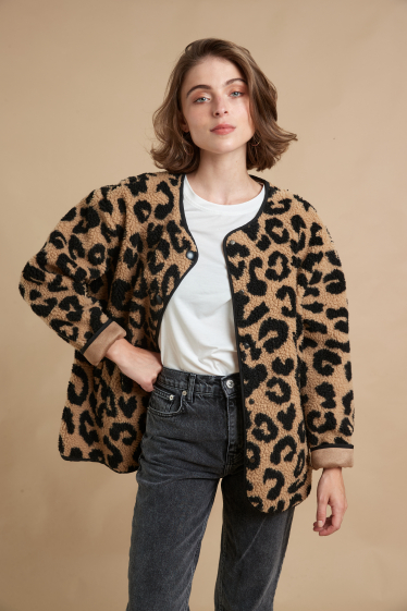 Wholesaler Cerise Blue - LEOPARD COATS