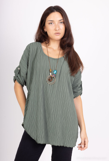 Grossiste Chana Mod - T-shirt imprimé avec collier