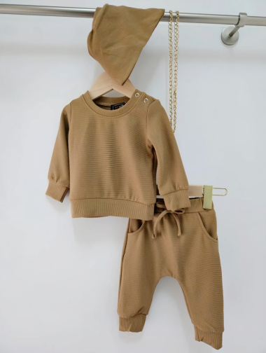 Grossiste Chicaprie - Ensemble Uni Pull Et Jogging Style Côtelé Avec Bonnet Bébé Garçon