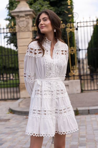 Grossiste Choklate - Robe courte Ellie en coton ajouré