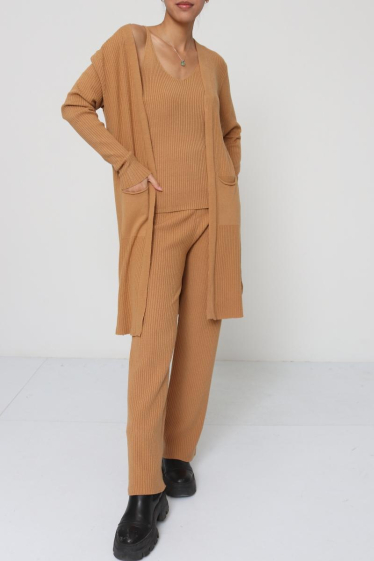 Wholesaler Dix-onze - twisted sweater+skirt set