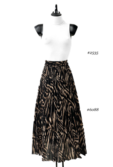 Wholesaler Elle Style - LORRIS skirt, very fluid, pleated with viscose lining.