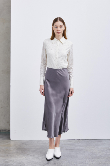 Wholesaler ELLI WHITE - Long satin skirt with slit