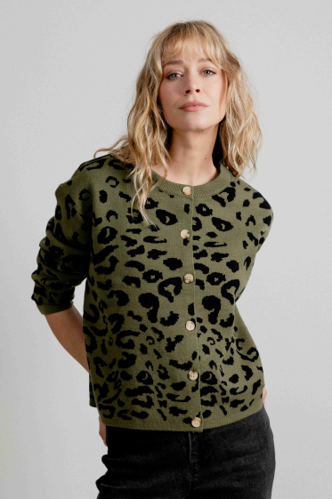 Wholesaler EMILIE K PRET A PORTER - Round-neck leopard cardigan