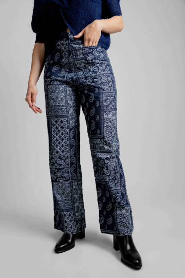 Wholesaler EMILIE K PRET A PORTER - Chambray pants with paisley patchwork print