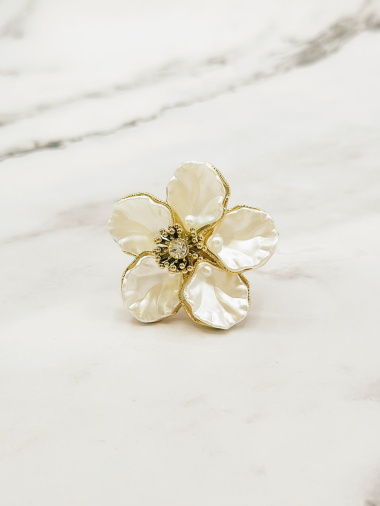 Mayorista Emily - Anillo ajustable de acero inoxidable con flores.