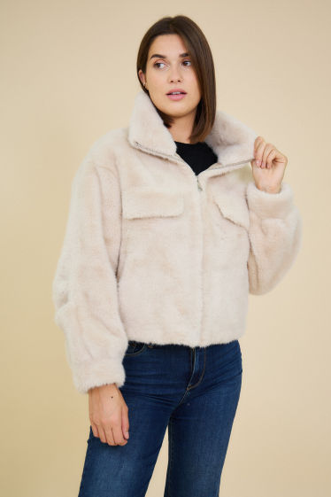 Wholesaler ESC Studio - ROMÉO - Short faux fur jacket