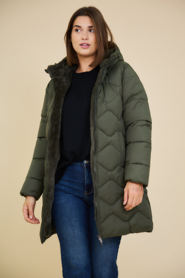 Wholesaler ESCANDELLE Paris - BILLIE - Mid-length quilted fur-lined coat, recycled materials