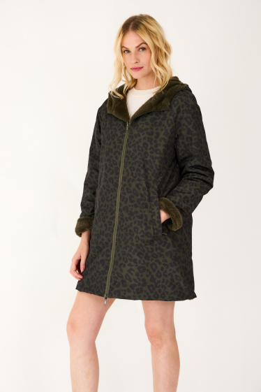 Großhändler ESCANDELLE Paris - SAVANNAH – Mittellanger Leoparden-Parka mit wendbarem Fell aus recyceltem Polyester