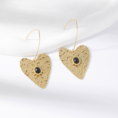 Grossiste Lovelika - Boucles d'oreilles dormeuses coeurs Sandrine