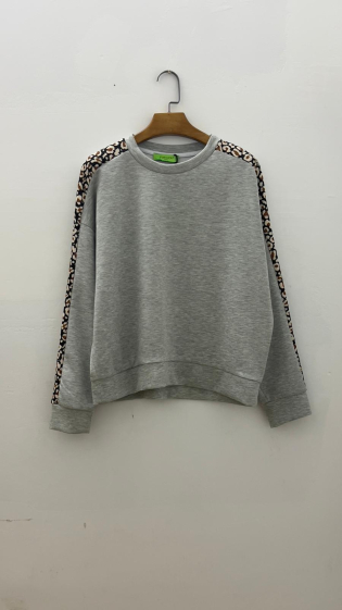 Wholesaler For Her Paris - Plain leopard top, long sleeves, round neck