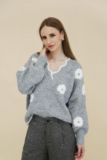 Wholesaler Frime Paris - Knitted sweater with embroidered flowers