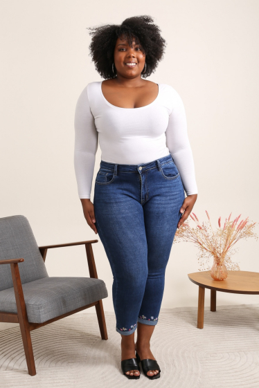 Großhändler G-Smack - Blaue, bestickte Mom-Fit-Jeans in Supergröße