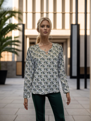 Wholesaler Joy's - Patterned stretch blouse