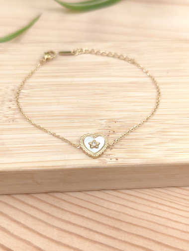 Wholesaler Glam Chic - Mother-of-pearl heart bracelet with stainless steel star