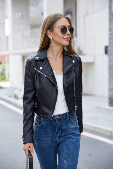 Wholesaler HF - Cropped faux leather jacket