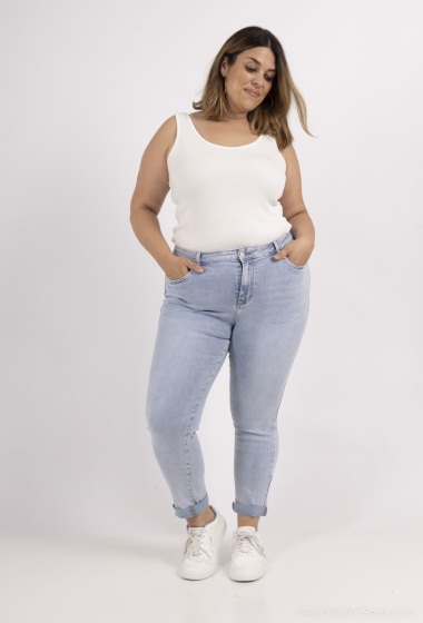 Wholesaler HELLO MISS - Regular fit jeans in large sizes