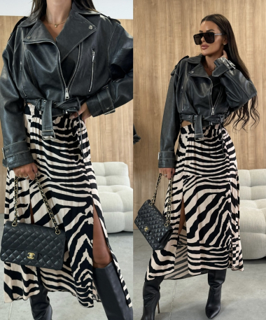 Wholesaler ISSYMA - Flared skirt with animal print slit