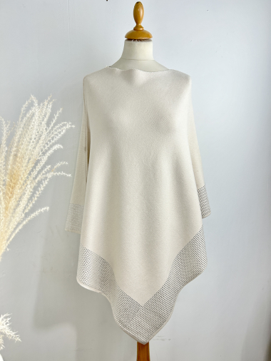 Wholesaler Jade&Clarisse - CLARA PLAIN GLITTERED PONCHO