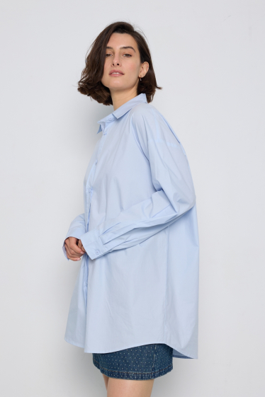 Grossiste JCL Paris - Chemise longue droite bleue à manches longues