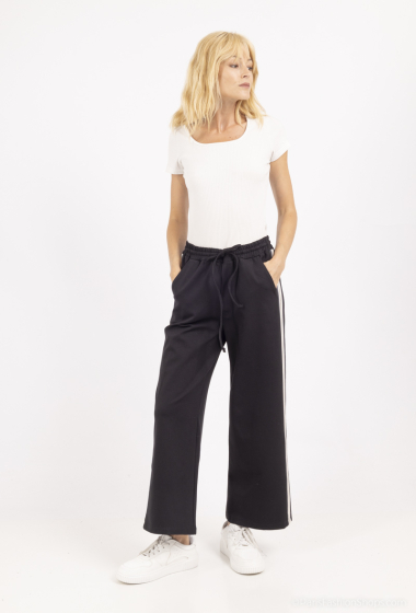 Grossiste JOYNA - PANTALON ELASTIQUE AVEC BANDES SUR LES COTES