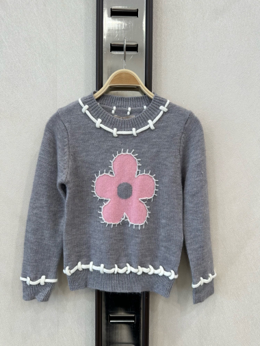 Grossiste KIDS STAR - Pull pour enfant avec motif floral et détails brodés