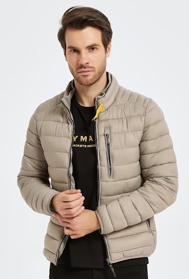 Wholesaler KYMAXX - Men's plain down jacket with high collar and tightening tab