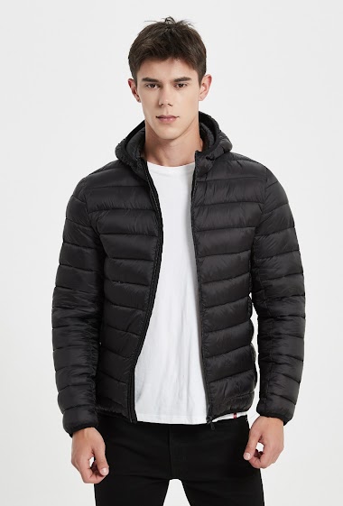 Wholesaler KYMAXX - Water-repellent quilted down jacket with high collar and hood