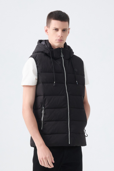 Wholesaler KYMAXX - KYMAXX plain sleeveless hooded down jacket