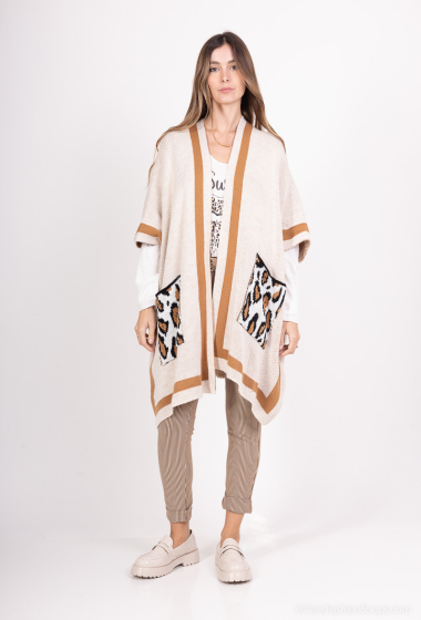 Großhändler L.Steven - Poncho mit Leopardentasche