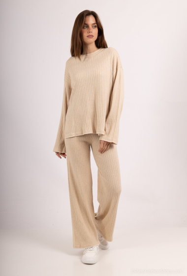 Grossiste Les Bonnes Copines - Ensemble pull et pantalon