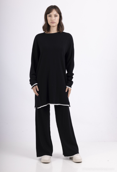 Grossiste Les Bonnes Copines - Ensemble pull et pantalon