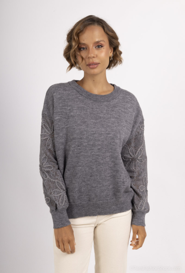 Grossiste Les Bonnes Copines - Pull col rond avec motif fleurs