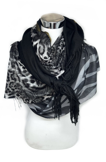 Wholesaler LINETA - GC-3 Large square scarf 4 in 1 leopard pattern