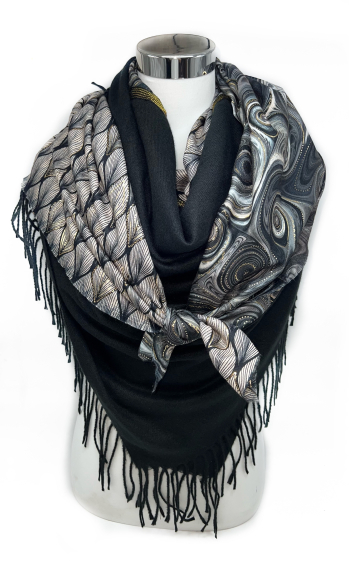 Wholesaler LINETA - GC-3 Large square scarf 4 in 1 leopard pattern