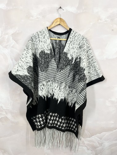 Wholesaler LINETA - open check poncho