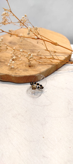 Großhändler Lolo & Yaya - Elastischer Ring mit Kleeblatt-Anhänger aus Edelstahl