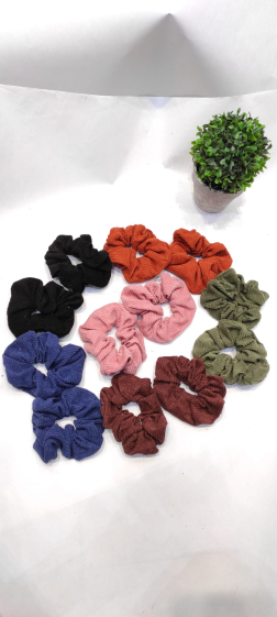 Wholesaler Lolo & Yaya - Lot of 12pcs Chouchou elastic velvet line, 1€50/pcs