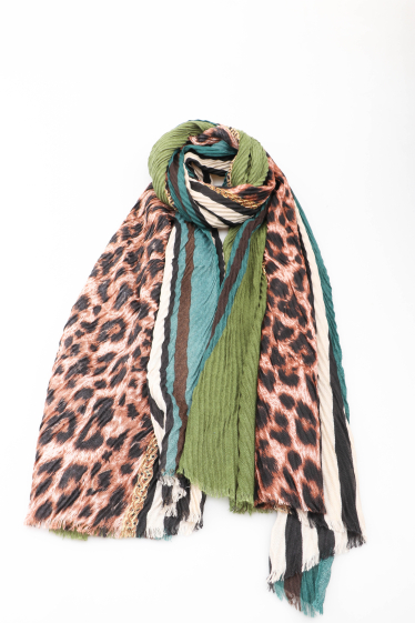 Wholesaler MAR&CO Accessoires - Leopard print pleated scarf