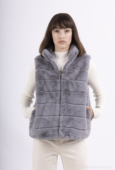 Grossiste MAR&CO - Gilet en fourrure sans manches grand taille