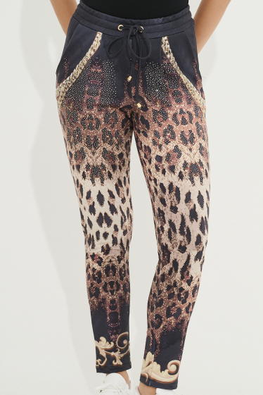 Wholesaler Missy Tekstil - Printed pants with rhinestones